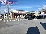 セブンイレブン津市久居新町店 397m