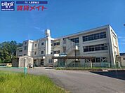 津市立久居西中学校 1815m