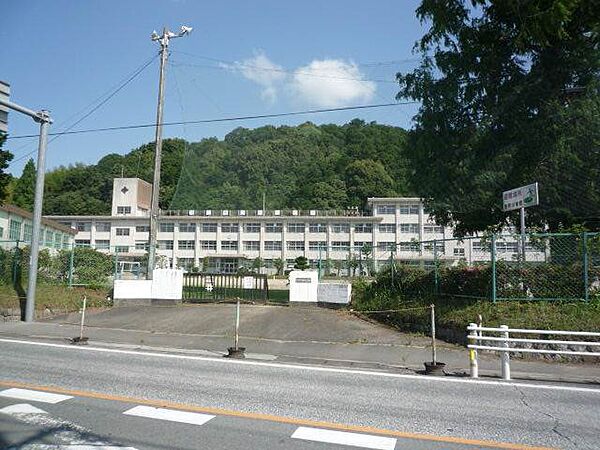 画像20:松阪市立射和小学校