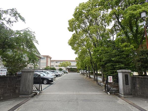 画像17:松阪市立中部中学校