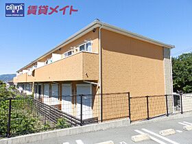 三重県松阪市久保町（賃貸アパート1LDK・1階・40.06㎡） その1