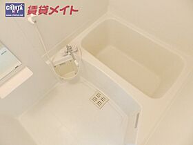 三重県松阪市久保町（賃貸アパート1LDK・2階・41.73㎡） その5