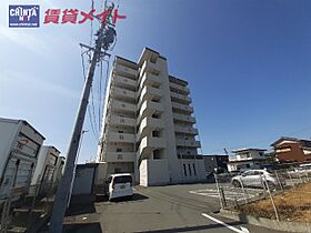 三重県松阪市市場庄町（賃貸マンション1LDK・1階・42.50㎡） その1