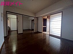 近鉄山田線 松阪駅 徒歩7分の賃貸マンション 3階3LDKのリビング/ダイニング