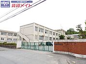 松阪市立山室山小学校 738m