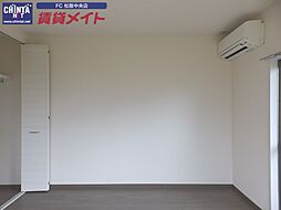 近鉄山田線 松阪駅 徒歩20分の賃貸マンション 1階1Kのリビング/ダイニング
