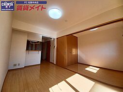 近鉄山田線 松ヶ崎駅 徒歩18分の賃貸マンション 3階1LDKのリビング/ダイニング