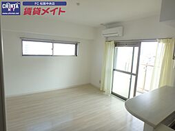 近鉄山田線 松阪駅 徒歩5分の賃貸マンション 6階1LDKのリビング/ダイニング