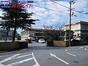 松阪市立殿町中学校 1033m