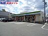 周辺：ファミリーマート松阪湊町店 102m