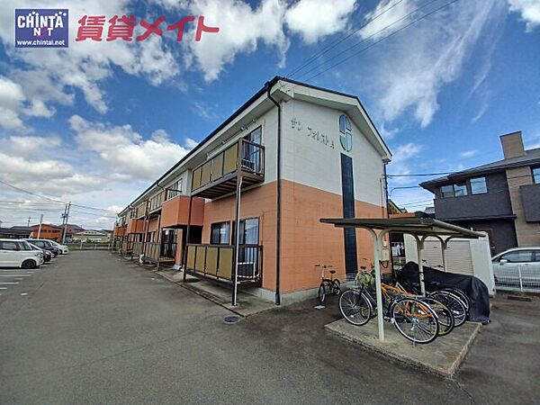 三重県伊勢市馬瀬町(賃貸アパート2DK・2階・43.69㎡)の写真 その1