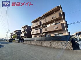 三重県伊勢市小俣町明野（賃貸マンション2LDK・3階・60.76㎡） その1