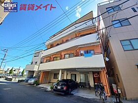 三重県伊勢市常磐２丁目（賃貸マンション1R・3階・26.25㎡） その1