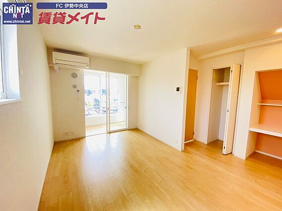 エクシード・YB_内装_0