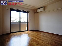 JR参宮線 宮川駅 徒歩13分の賃貸アパート 1階1Kのリビング/ダイニング