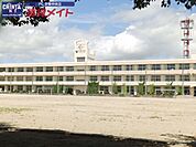 伊勢市立明野小学校 1020m