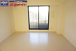 JR参宮線 伊勢市駅 徒歩2分の賃貸マンション 1階ワンルームのリビング/ダイニング