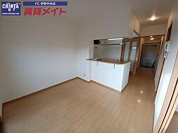 JR参宮線 宮川駅 徒歩23分の賃貸マンション 2階3DKのリビング/ダイニング