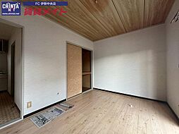 近鉄鳥羽線 池の浦駅 徒歩7分の賃貸アパート 1階3DKのリビング/ダイニング