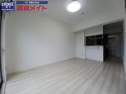 近鉄山田線 小俣駅 徒歩3分の賃貸マンション 1階1LDKのリビング/ダイニング