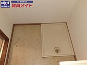 同型参考写真です。