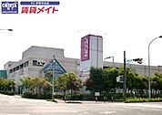 イオン伊勢店 449m