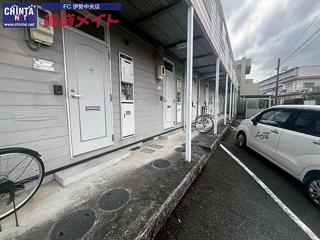 エントランス
