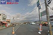 ファミリーマート近鉄宮町駅前店 1368m