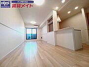 同型参考写真です