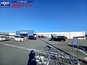 スーパーセンタートライアル伊勢店 758m
