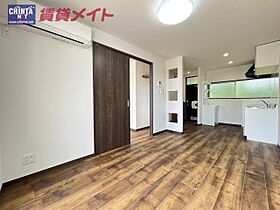 三重県津市城山２丁目（賃貸アパート1LDK・2階・30.39㎡） その3