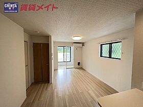 三重県津市船頭町津興（賃貸アパート1LDK・1階・50.13㎡） その3