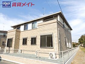 三重県津市下弁財町津興（賃貸アパート2LDK・2階・58.21㎡） その1