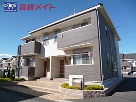 三重県津市末広町（賃貸アパート2LDK・2階・54.85㎡） その1