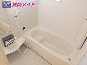 三重県津市桜田町（賃貸アパート2LDK・2階・69.15㎡） その5