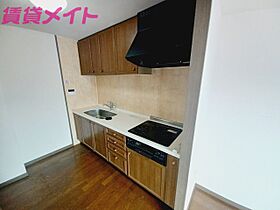 サンマンションアトレ青山  ｜ 三重県津市上浜町6丁目（賃貸マンション3LDK・3階・80.66㎡） その5