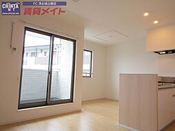 ローズ　ゲートI 2階2LDKのリビング/ダイニング