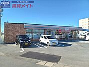 セブンイレブン津市上浜町3丁目店 423m