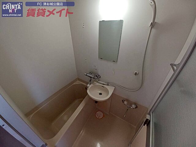 浴室