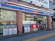ローソン津駅前店 903m