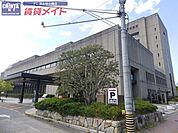 津市役所 1593m