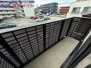 同建物の反転タイプです
