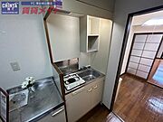 同じ物件、別部屋の写真です
