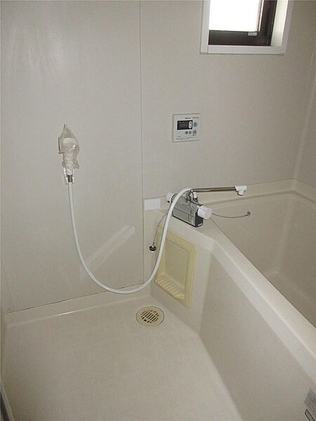 画像5:浴室水栓、シャワー新品です。