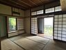 室内：　