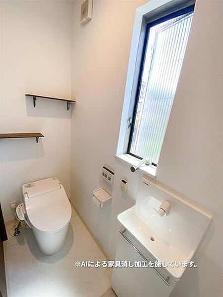 トイレを拡大表示