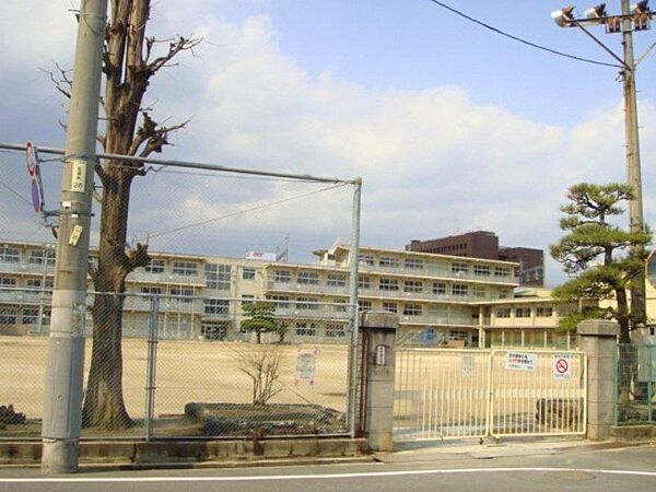 画像9:【小学校】福山市立西小学校まで384ｍ