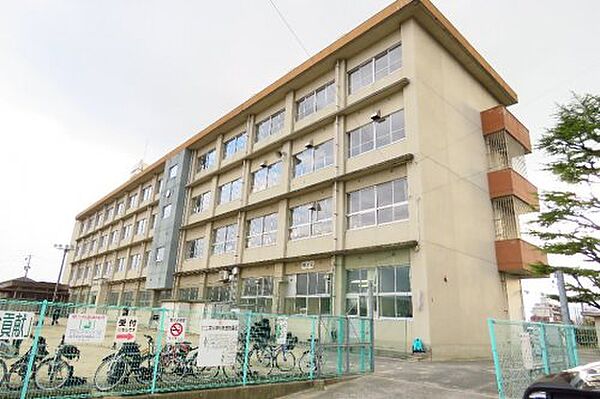 画像20:【小学校】福山市立川口東小学校まで821ｍ