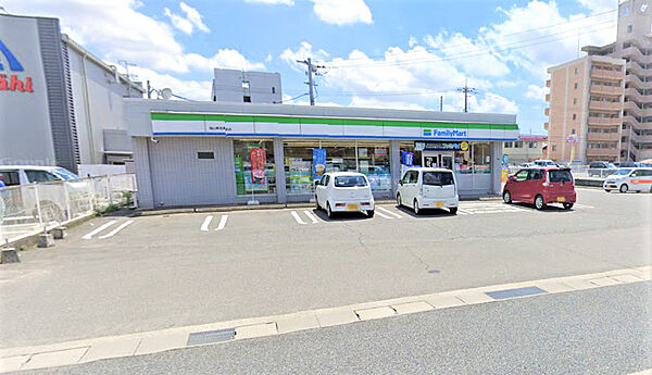 画像25:【コンビニエンスストア】ファミリーマート 福山東深津町店まで358ｍ