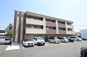 アンムート  ｜ 広島県福山市南蔵王町2丁目（賃貸マンション1LDK・3階・48.55㎡） その1